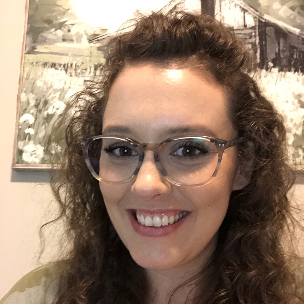 Meet your Posher, Kyla
